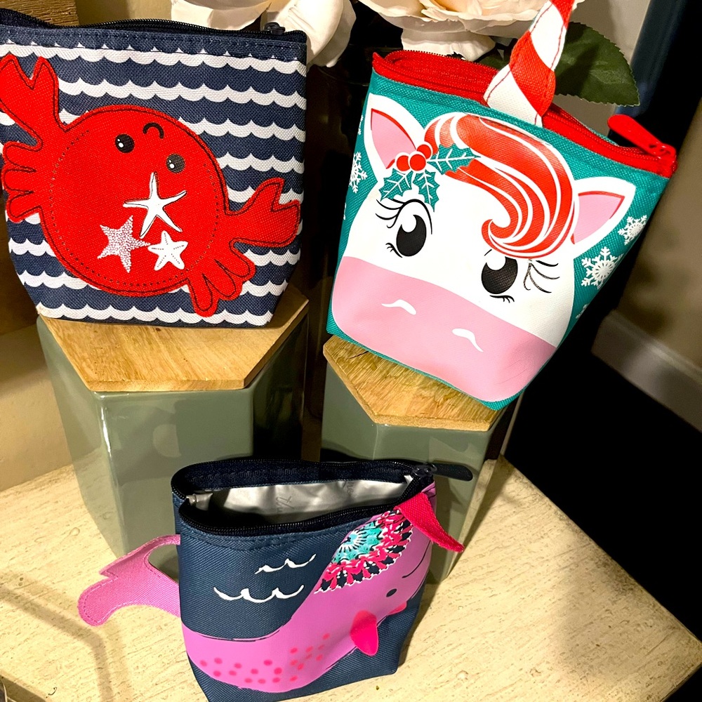 Thirty-One Gifts~Cool Zip Snackers~Crabby Claw Narwhal Splash & Holiday Unicorn